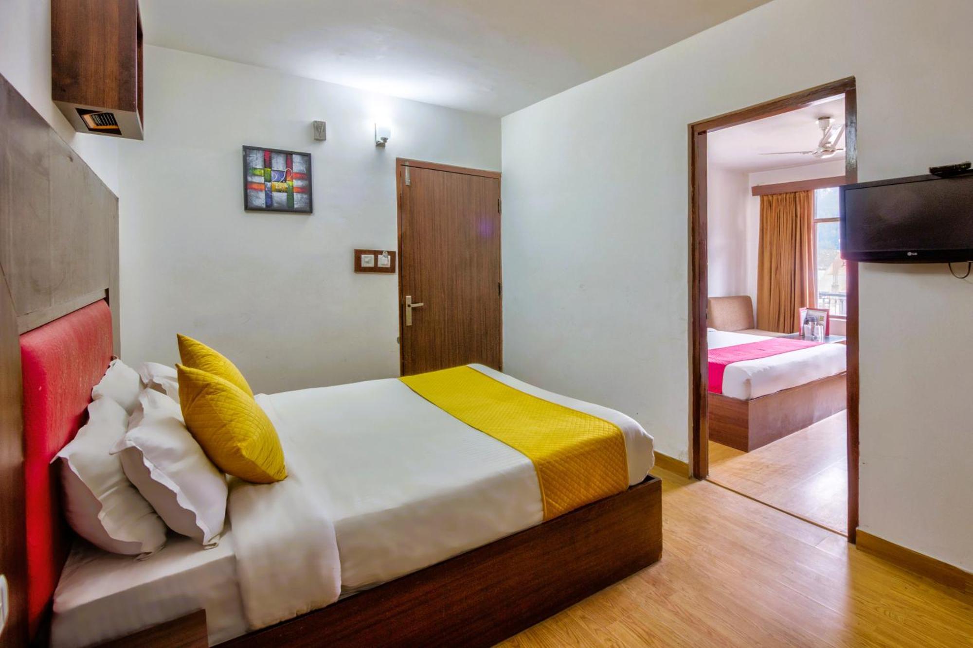 Hotel Greenfields Manāli Kültér fotó