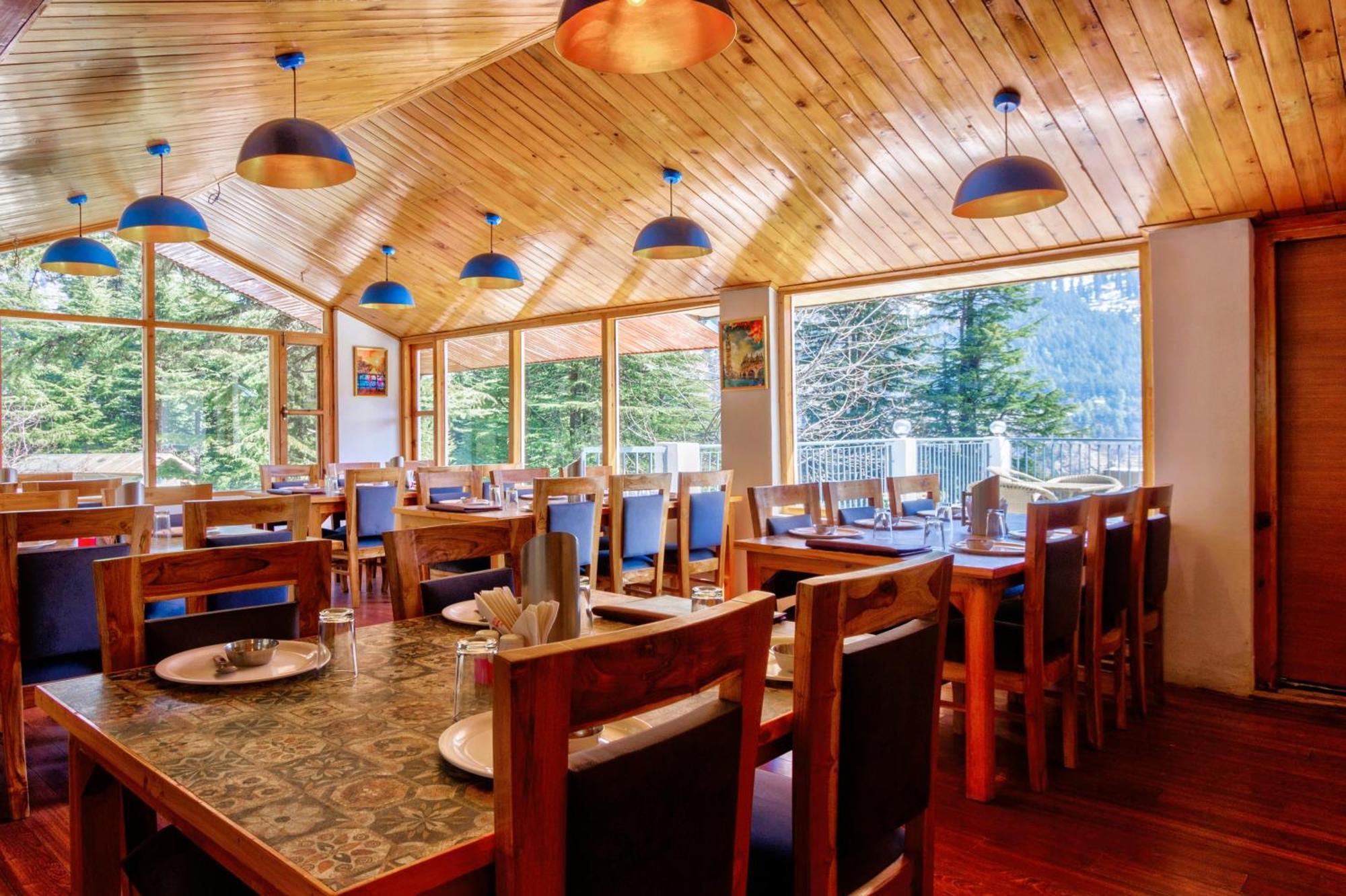 Hotel Greenfields Manāli Kültér fotó